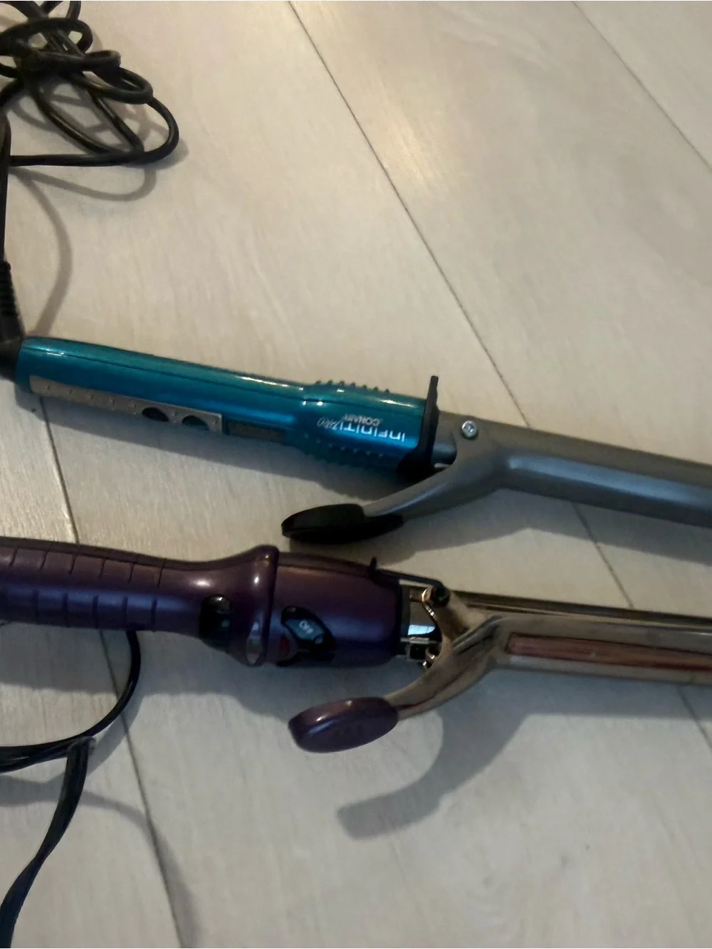 Women’s Curling Irons Set - Professional Hair Styling Tools 2 curlers included